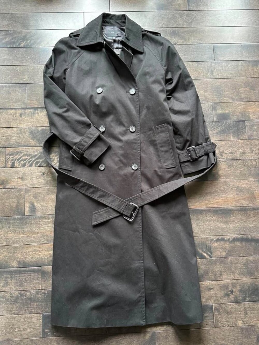 Club Monaco Fall Weight Trench Coat - new with tags